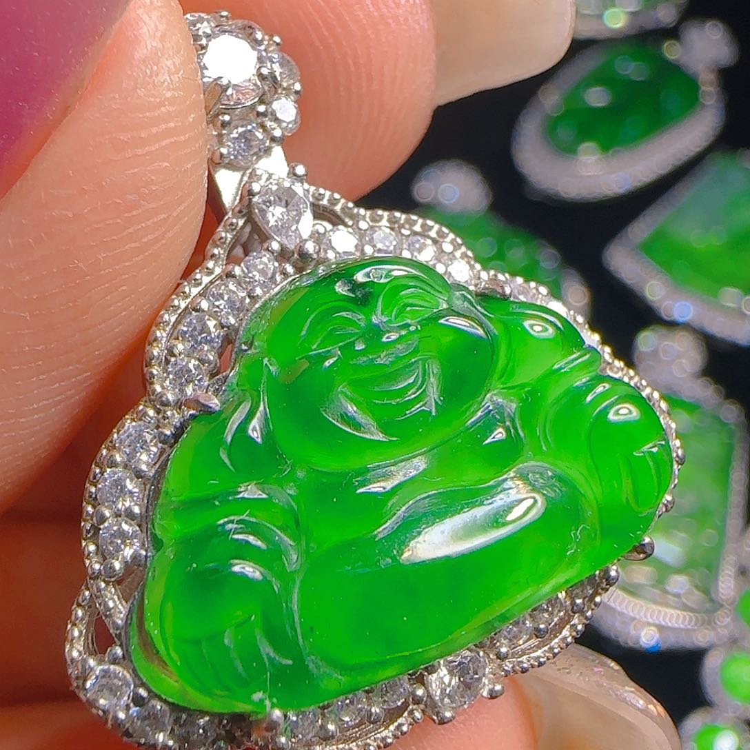 翡翠吊坠(赠链)银S925镶嵌