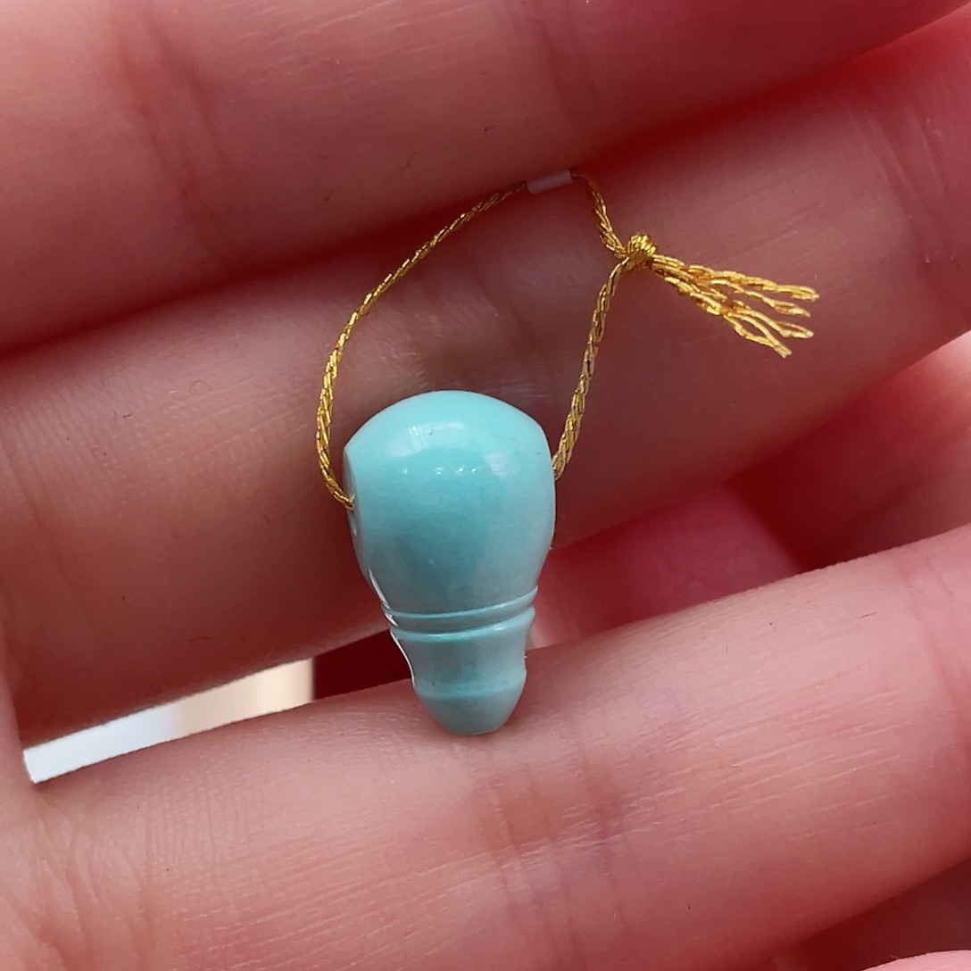 绿松石颈饰未镶嵌