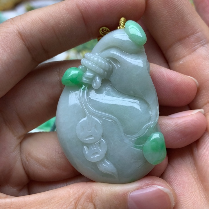 颈饰未镶嵌翡翠翡翠