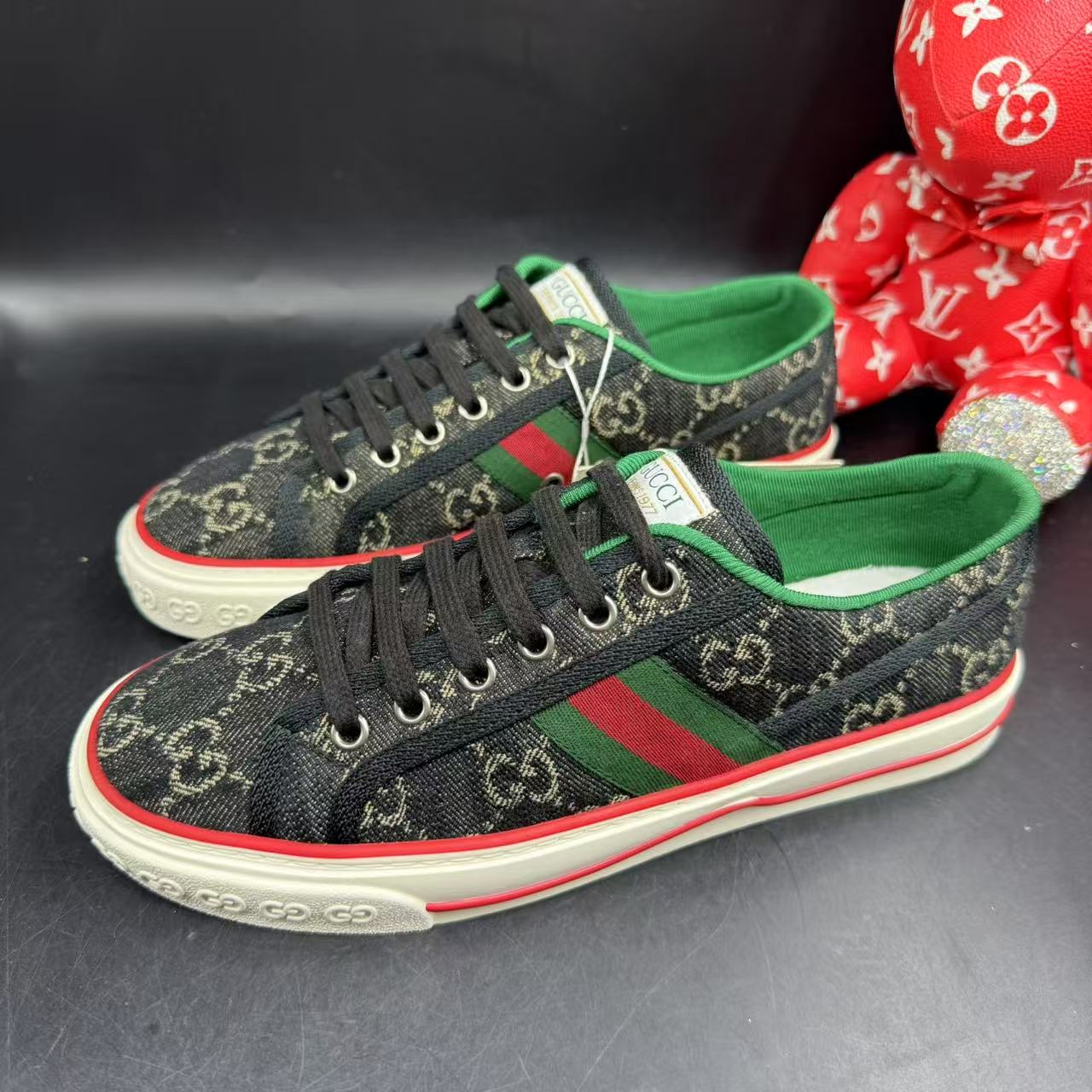 95新 GUCCI/古驰 男士黑色暗纹老花帆布1977板鞋38欧码 ddm2613