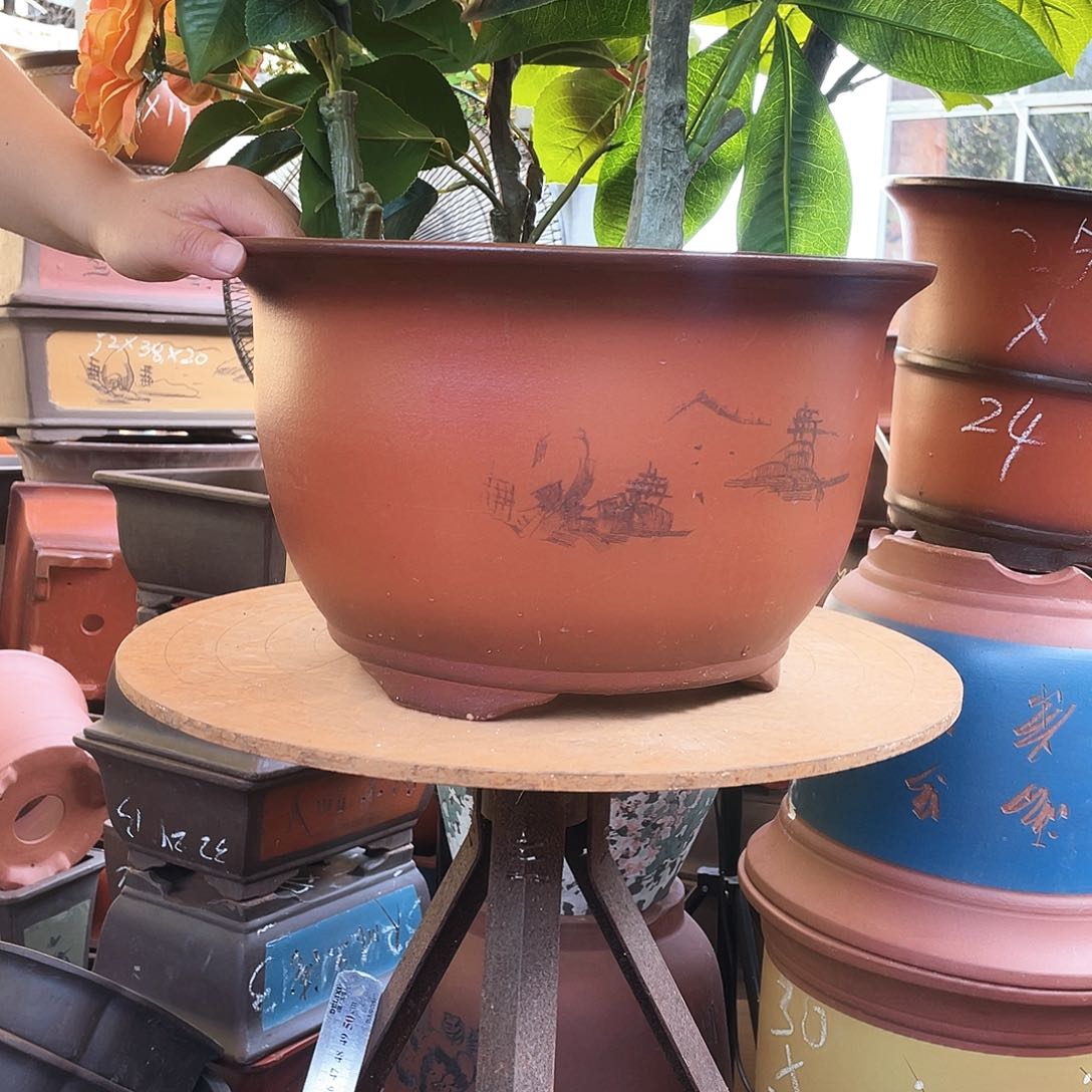 35紫气东来花盆紫砂