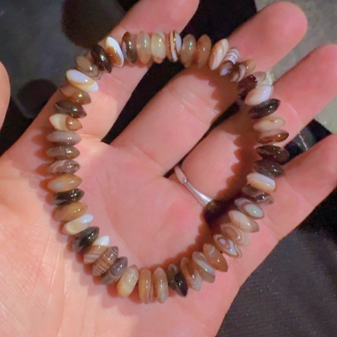 玛瑙/玉髓颈饰未镶嵌