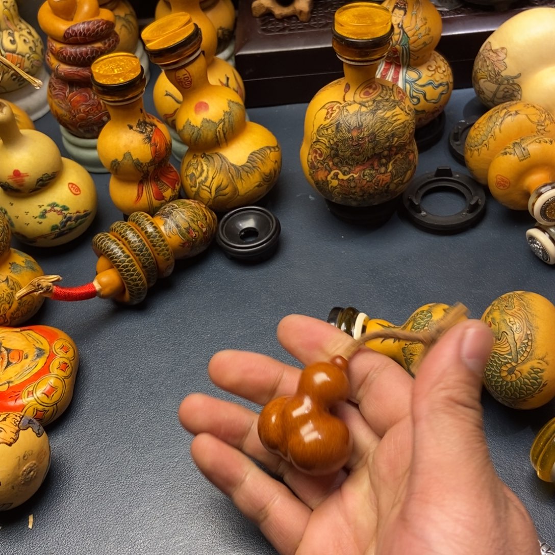 喜***哥有机玻璃精品品牌设计理念