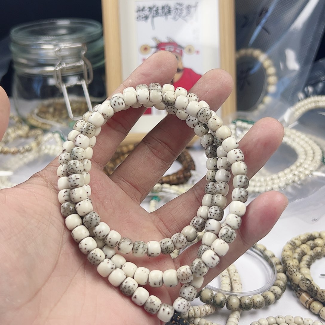 星月菩提吊坠石玉料7*6长串