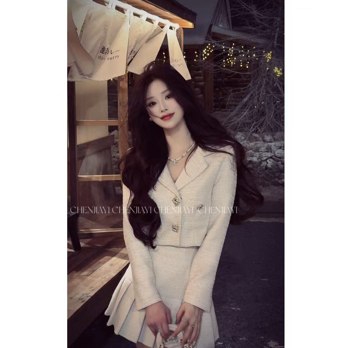 【JIAYI】法式千金大钻扣V领轻奢名媛风小香风两件套套装6105