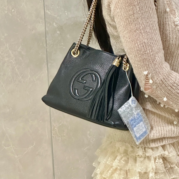 95新 GUCCI/古驰 黑金荔枝纹 链条包 流苏包/且曼