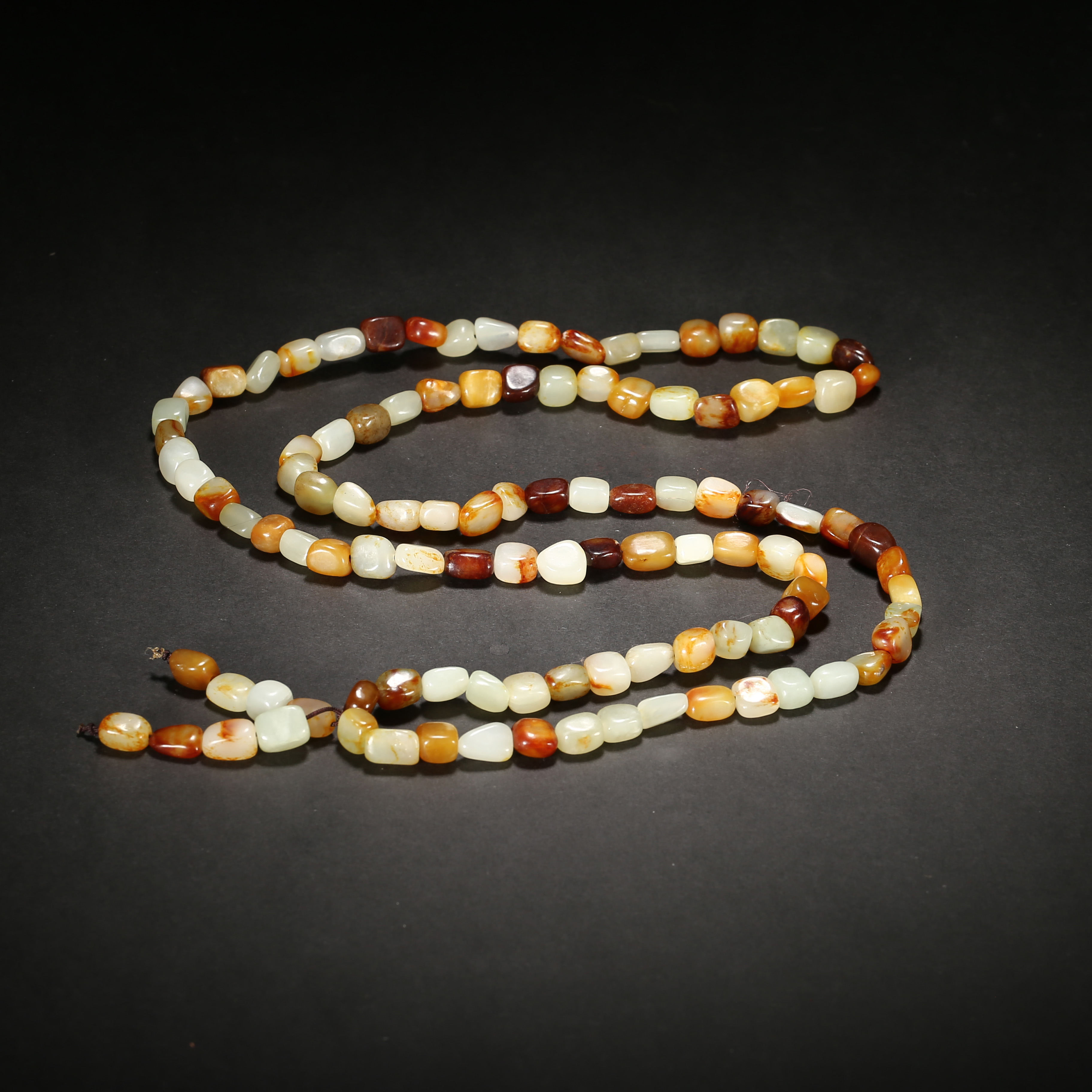 清代*俏色随形珠玉链/08LB1718/和田玉【北京文博】