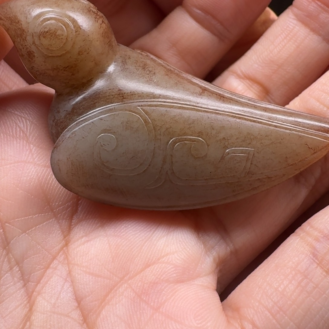 和田玉颈饰未镶嵌好**荐