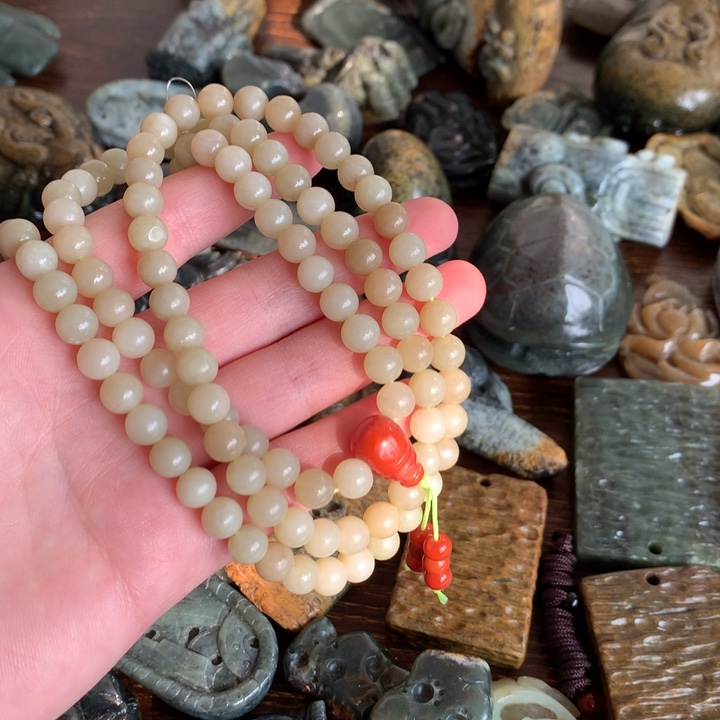 和田玉颈饰未镶嵌L****