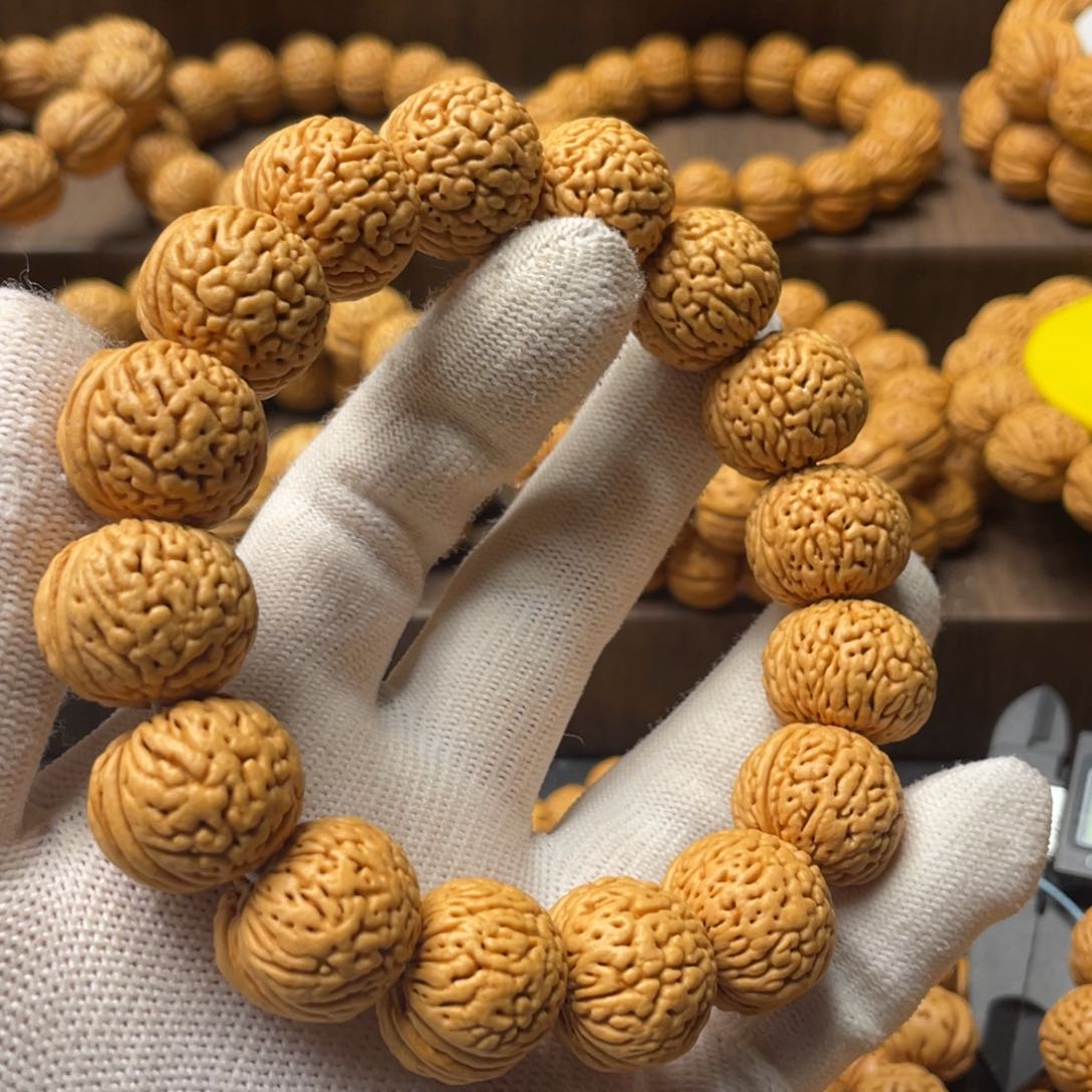 桃核手串江*龙鳞货头