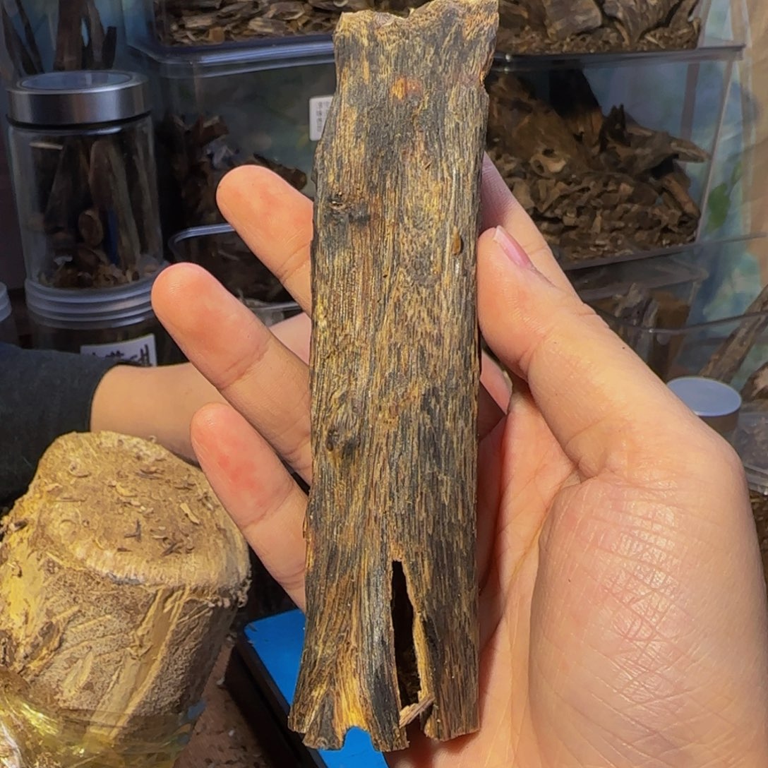 沉香碎屑沉香30克70张勺子