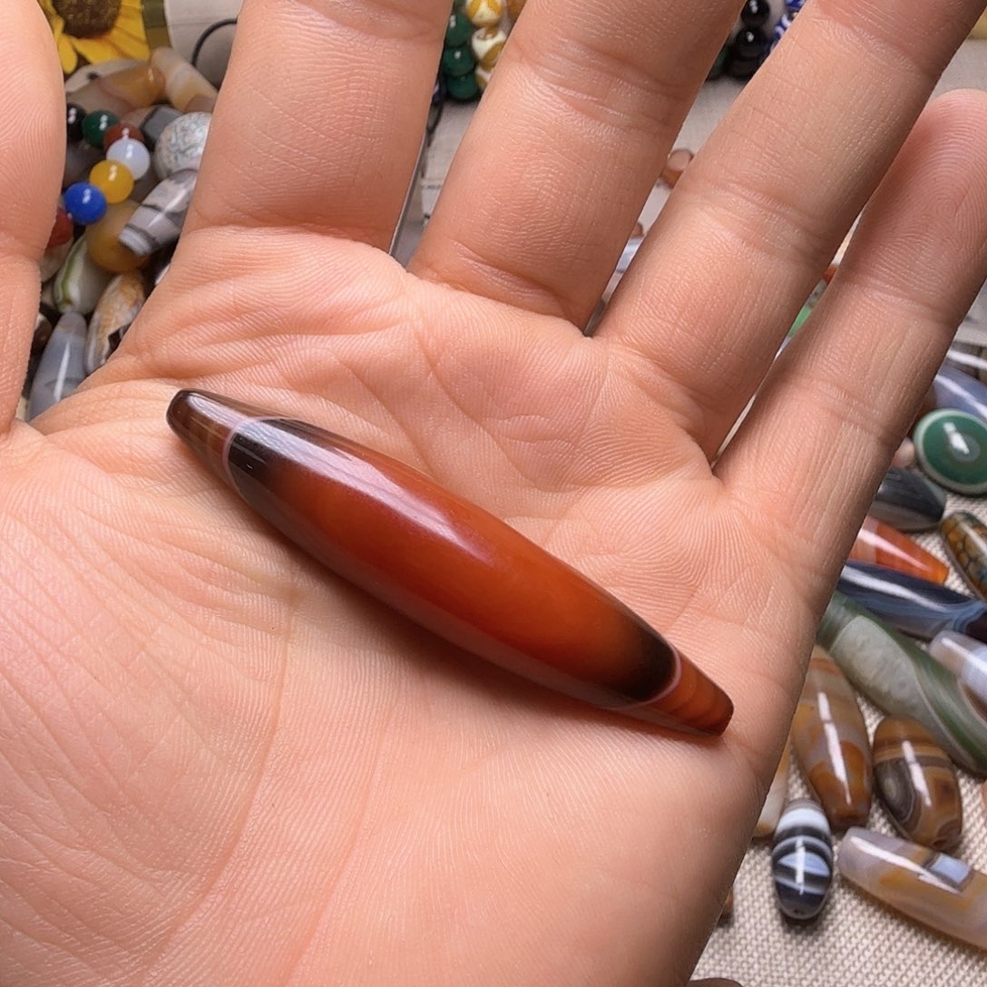 玛瑙/玉髓颈饰合金