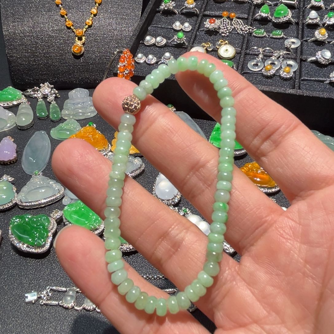 翡翠未镶嵌戒指缅甸翡翠