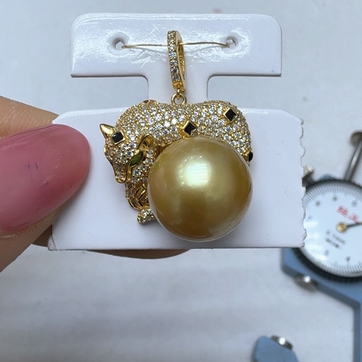 银S925镶嵌海水珍珠颈饰渔*志