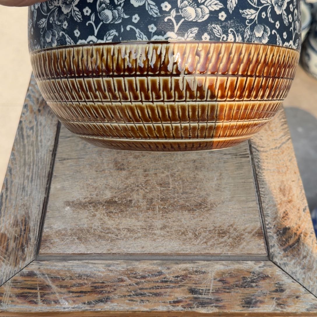 看***水瓷片直径23厘米高度13厘米