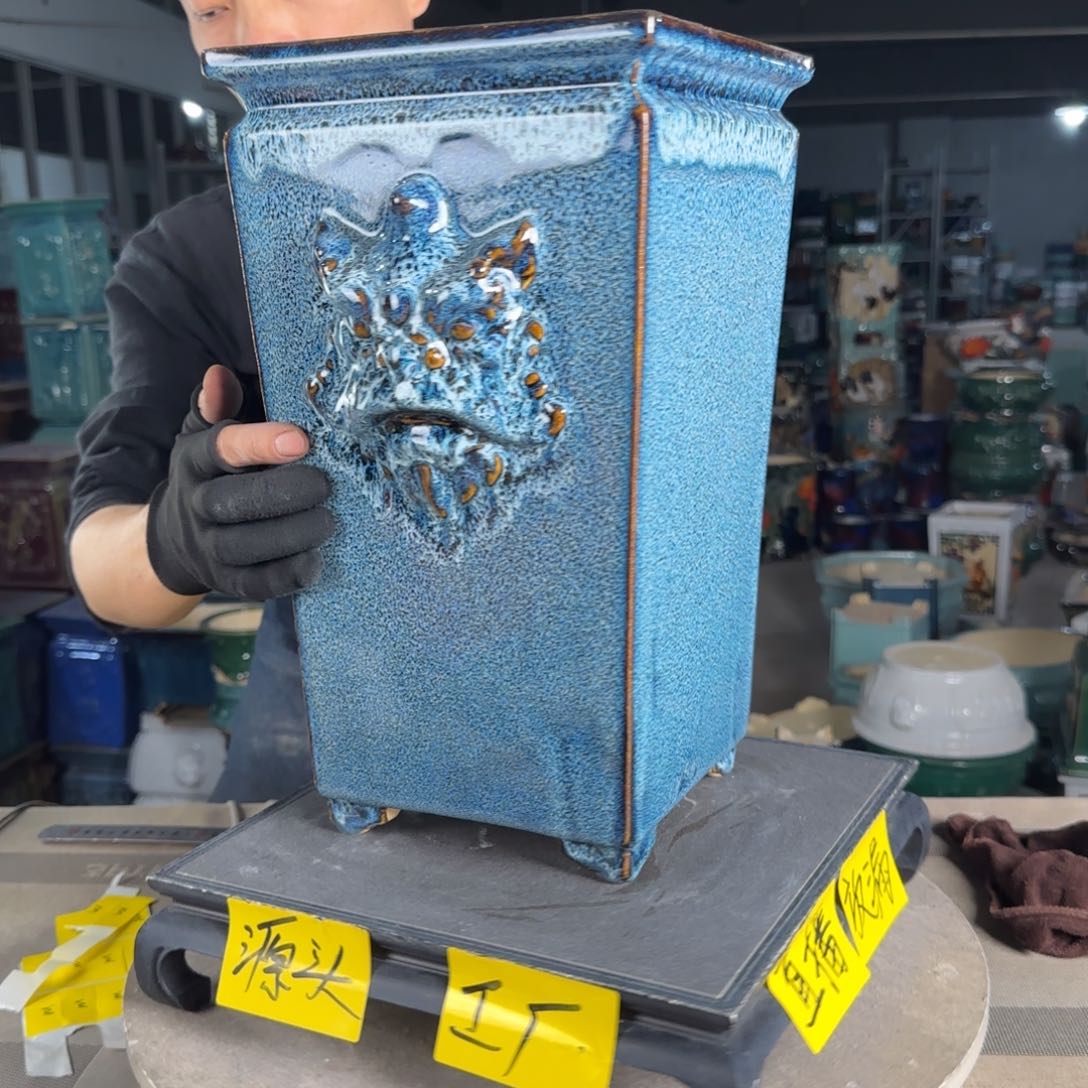 一风堂石湾花盆。