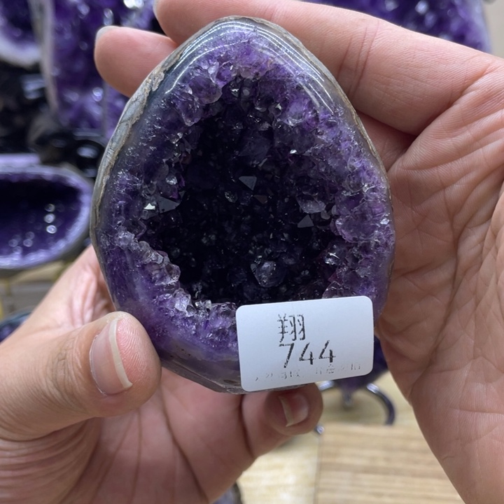 未镶嵌大型摆件（非配饰）紫晶