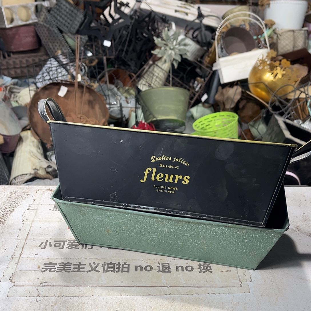 默认瑕疵介意勿拍发出不退不换