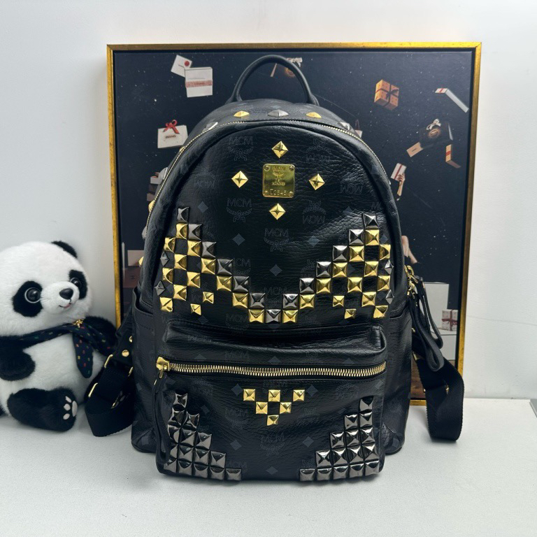 95新 MCM MCM 双肩包 尺寸：40x33x15编码11705714