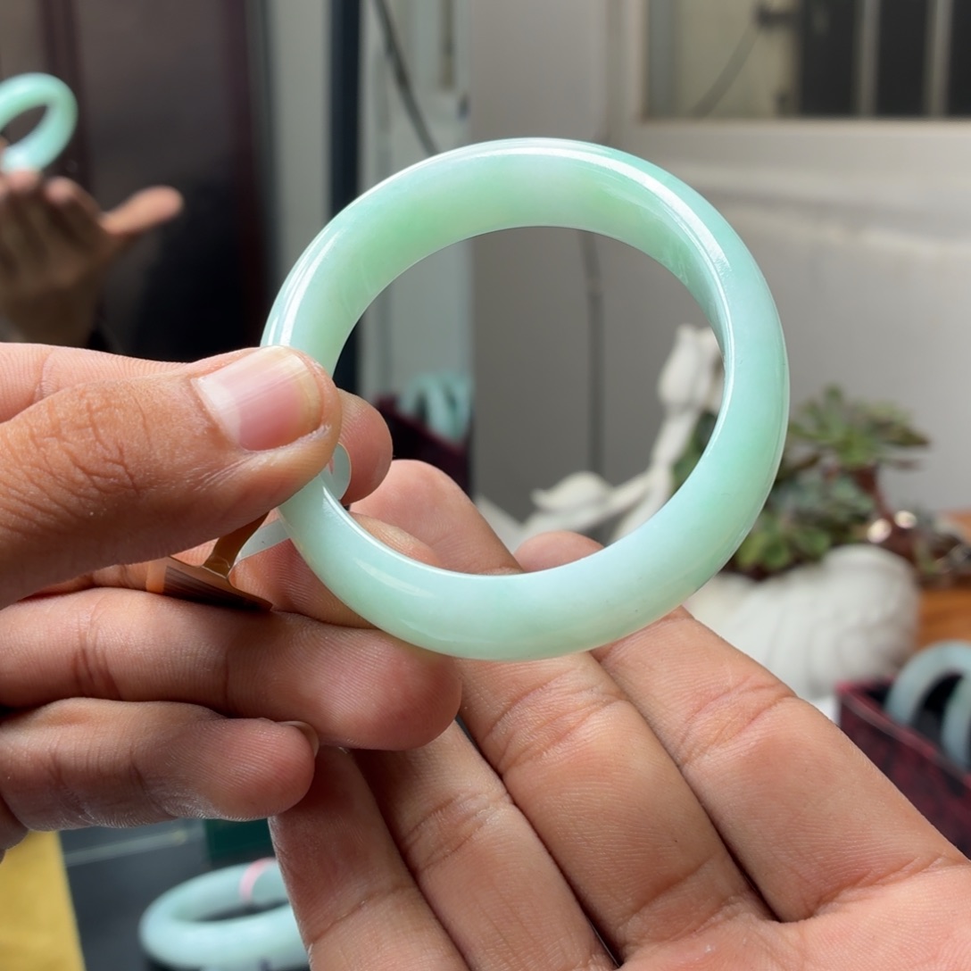 翡翠未镶嵌手镯翡翠6号