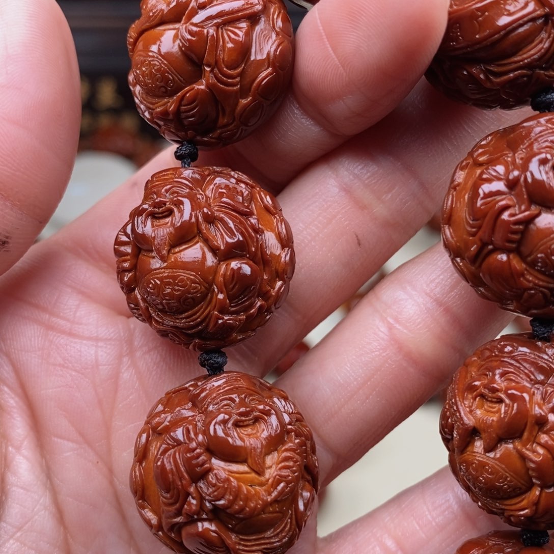 橄榄核吊坠s**n财神，