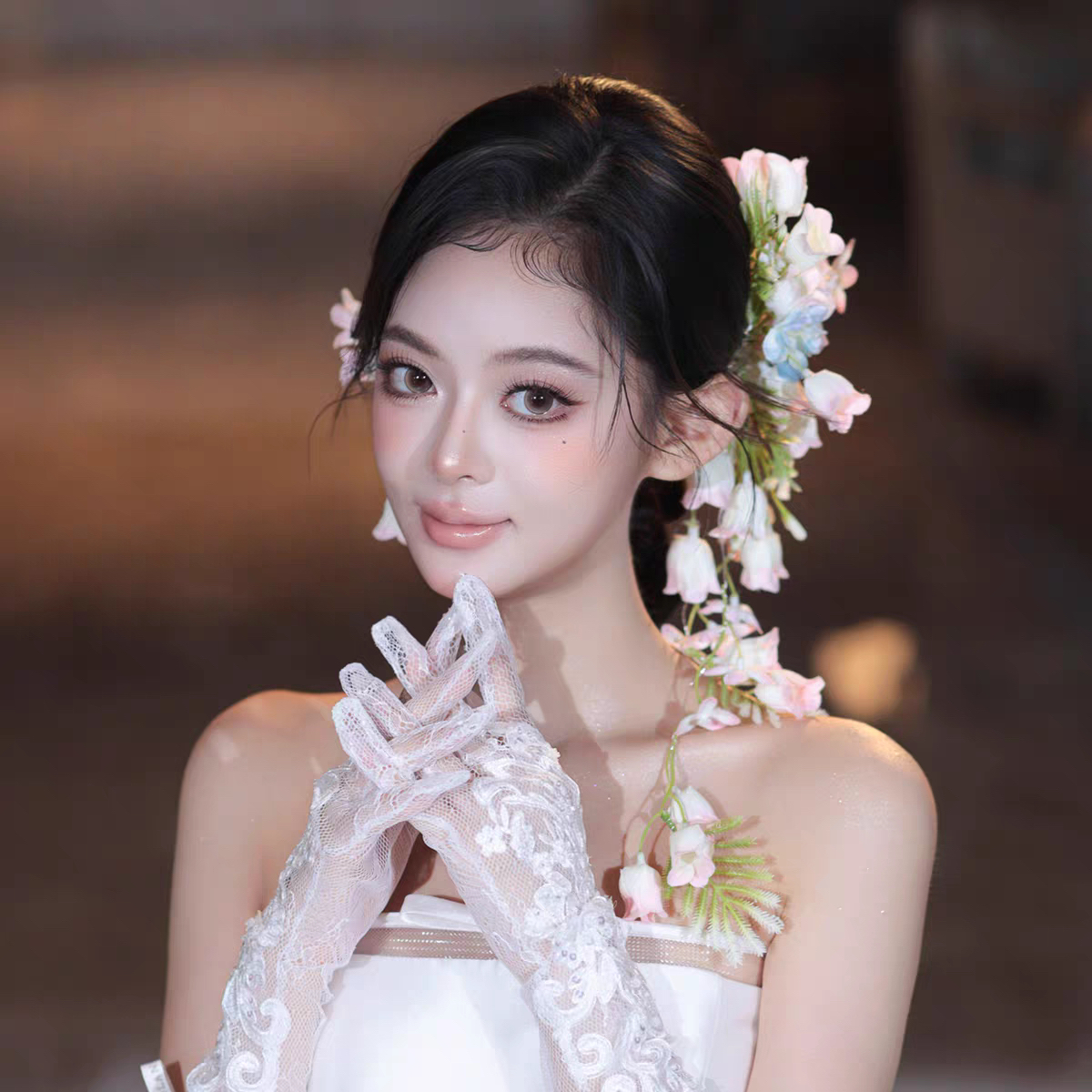 新娘头饰流苏简约春夏白色百搭婚纱摄影