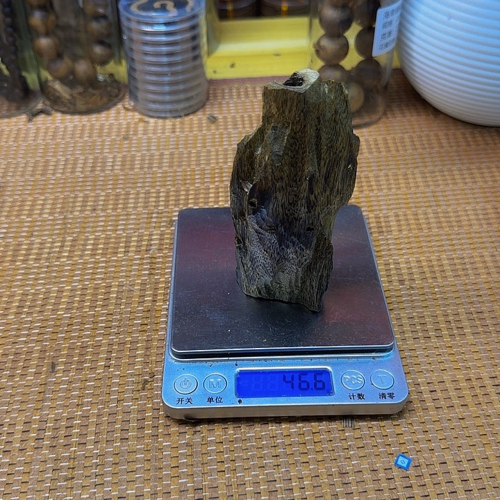 沉香碎屑沉香狼**腾白棋46克