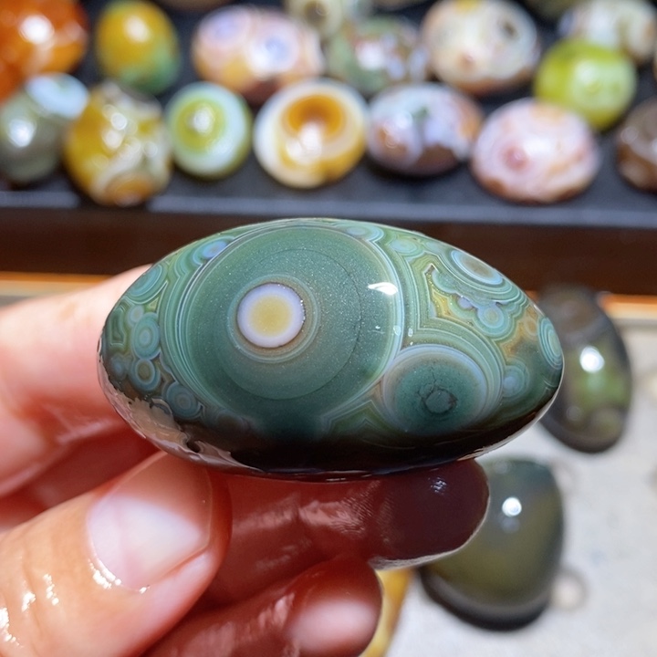 未镶嵌玛瑙/玉髓珠宝半成品116