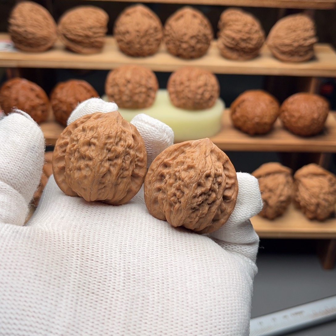 安***之文玩核桃吊坠35尺公子帽