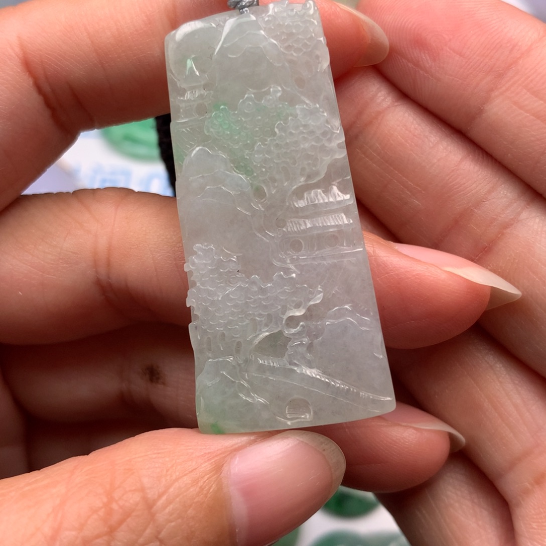 翡翠未镶嵌颈饰翡翠