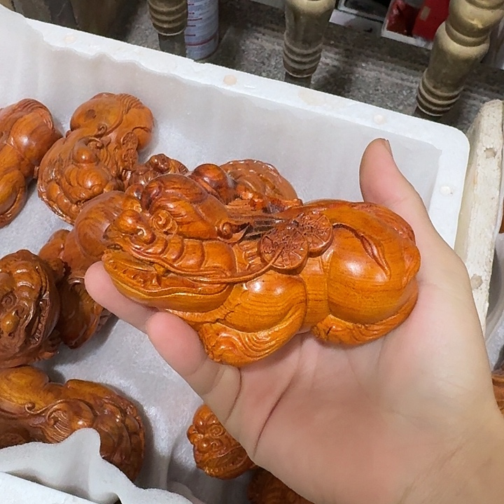 木花梨木12貔貅一只