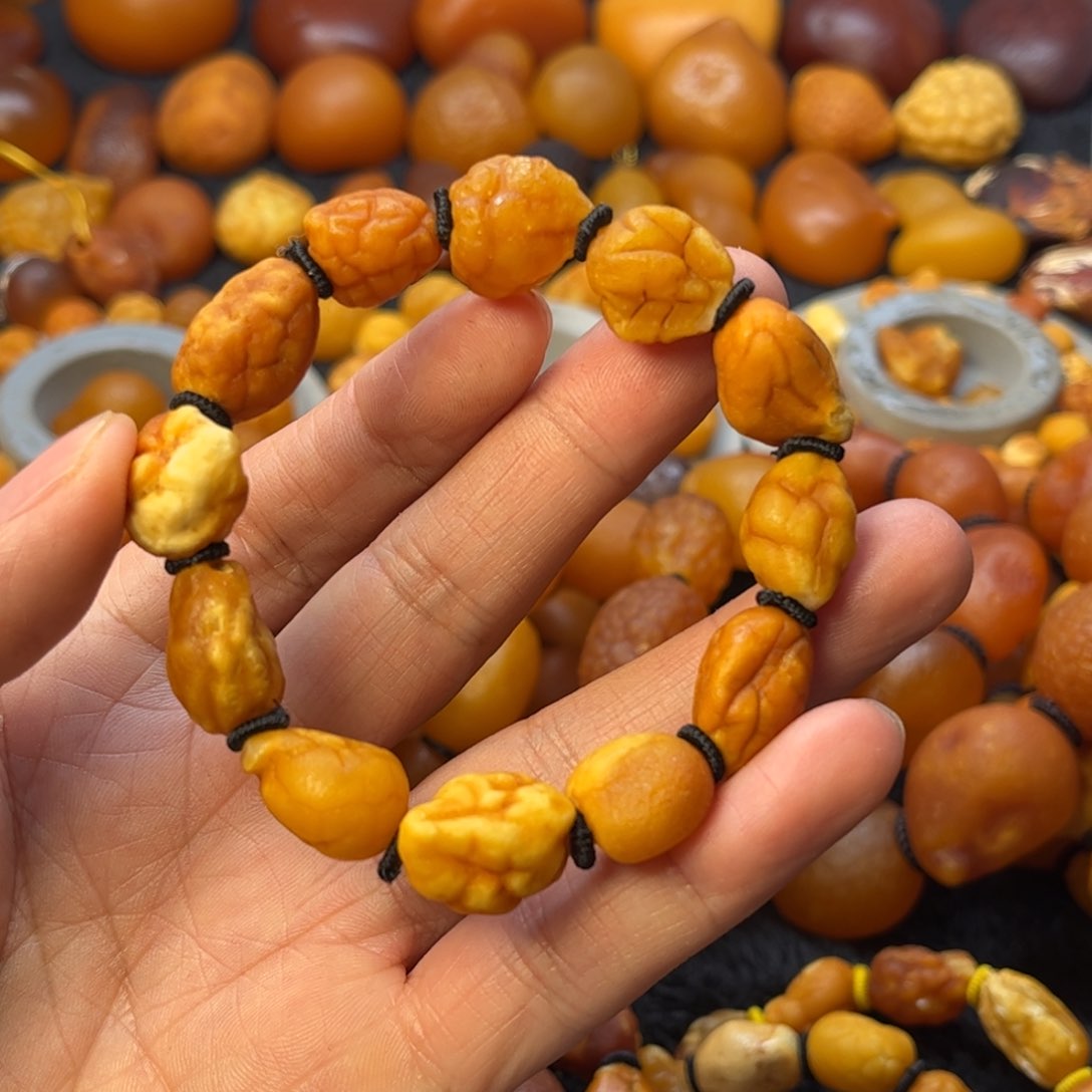 琥珀裸石未镶嵌天然蜜蜡手串