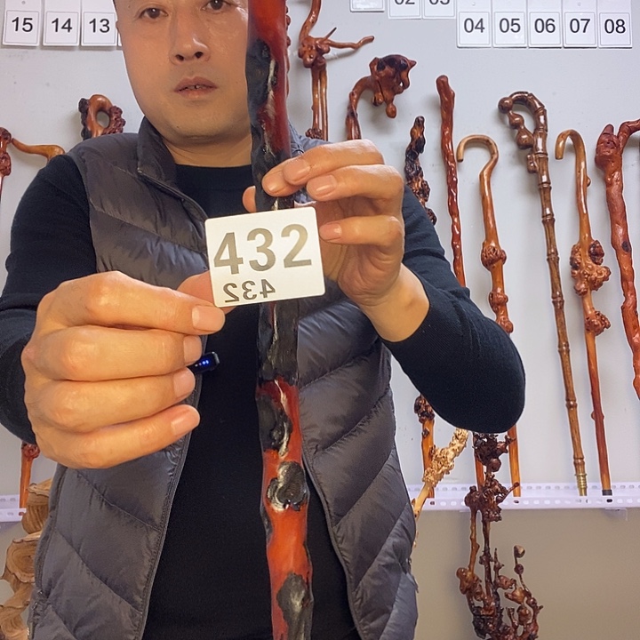 听***️大叶紫檀（黑酸枝木类）