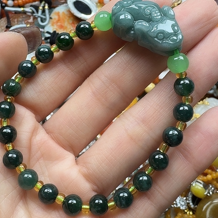 翡翠未镶嵌项链翡翠