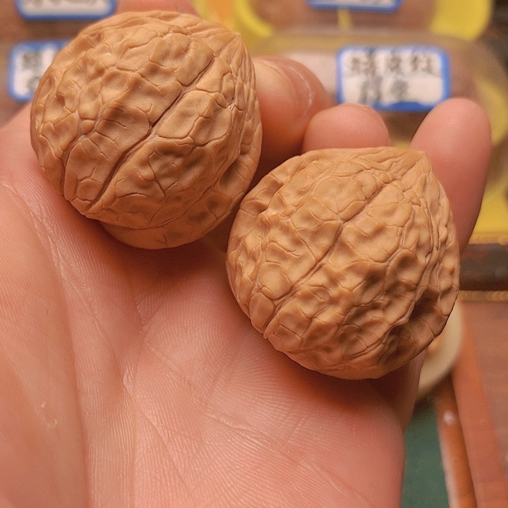 文玩核桃把件38龟甲纹