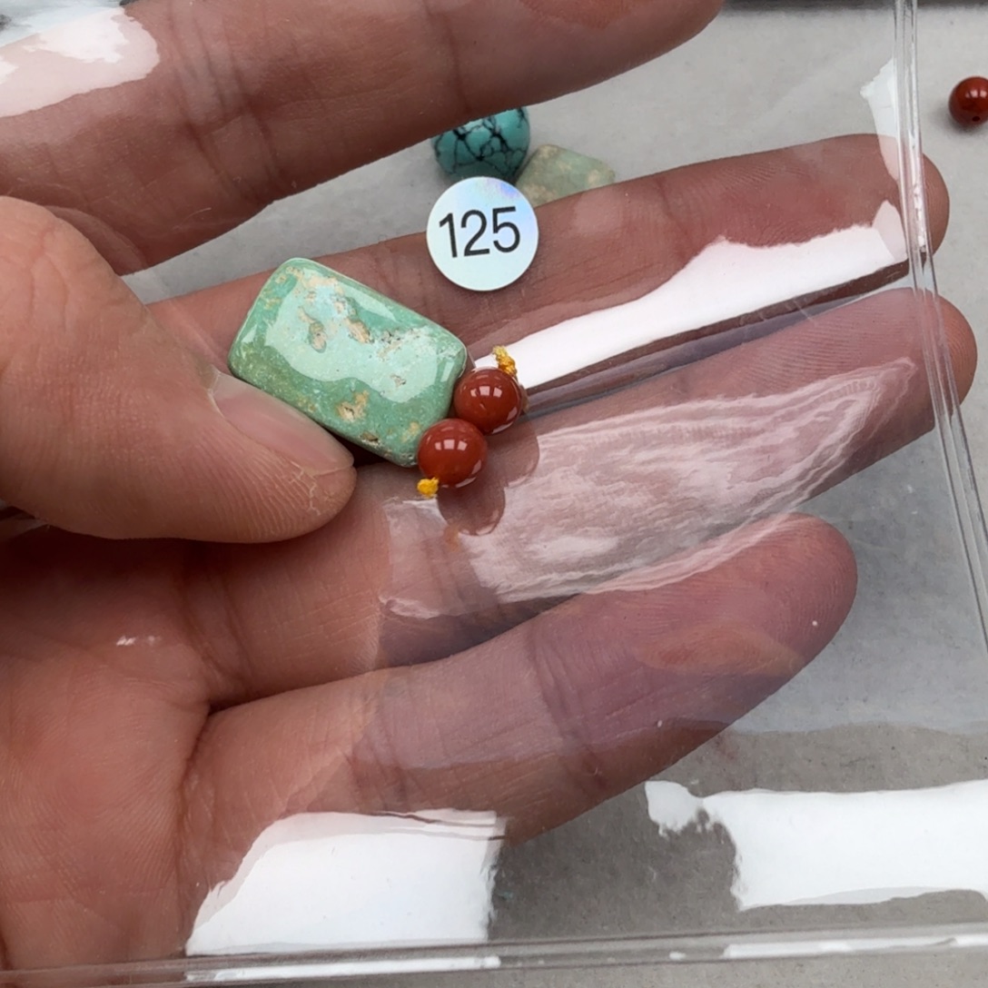 南红玛瑙未镶嵌珠宝奇石