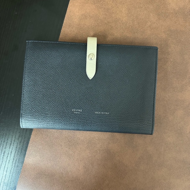 95新 Celine/思琳 STRAP拼色银扣手拿钱包 