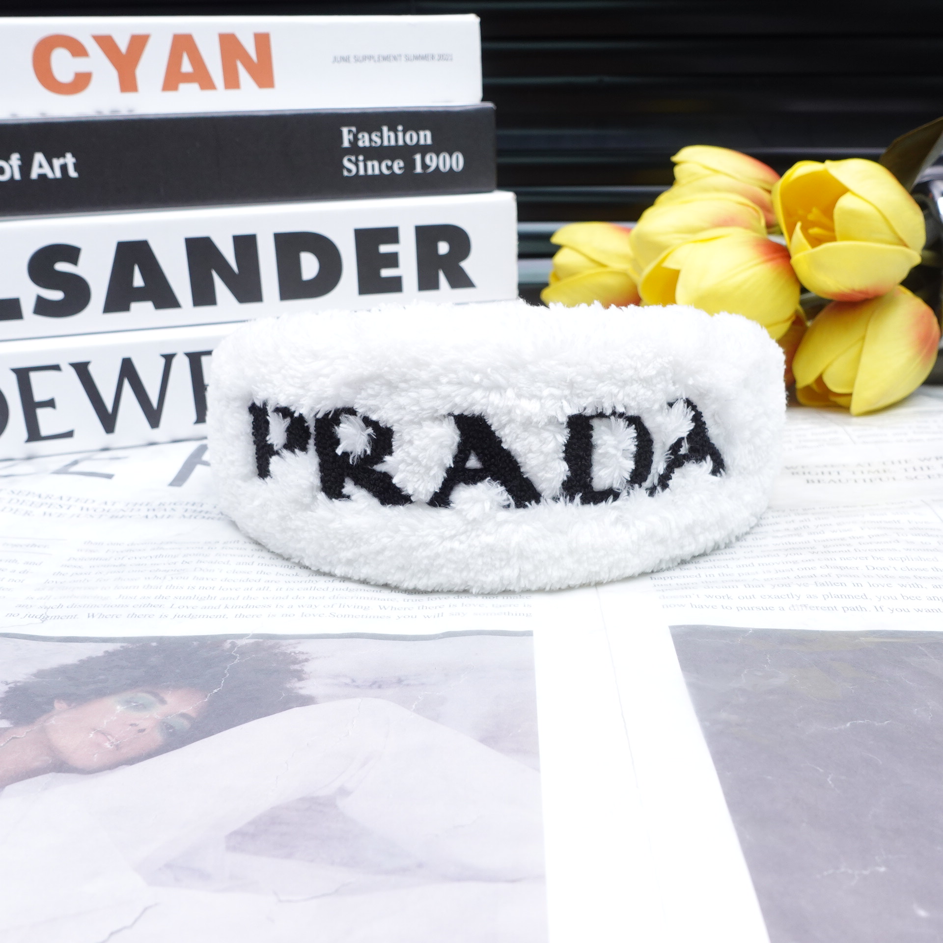 99新 Prada/普拉达 发饰/T10342370