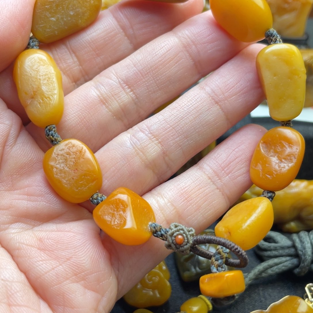 寿山石印石幸***子原石手串