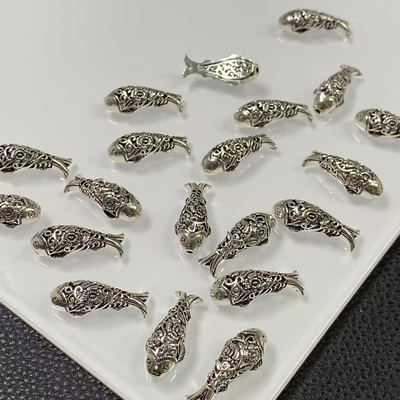 925银银制品 「戴琴珠宝」DQ818-银锦鲤配件（多样性发其一）