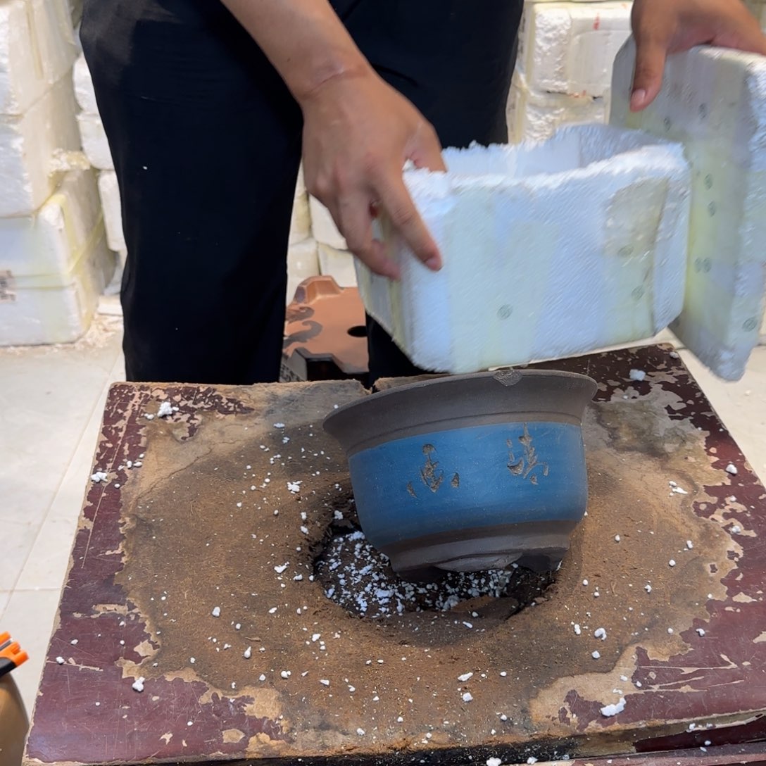 紫砂花盆瑕疵和瑕疵