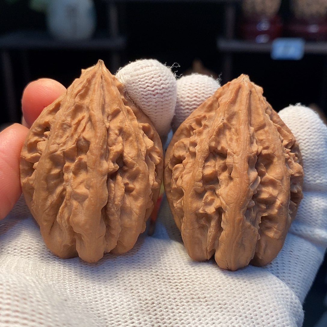 文玩核桃吊坠39通天塔