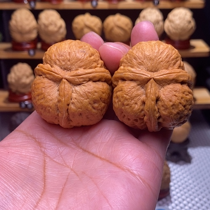 A***华木质类云铁炸三888号