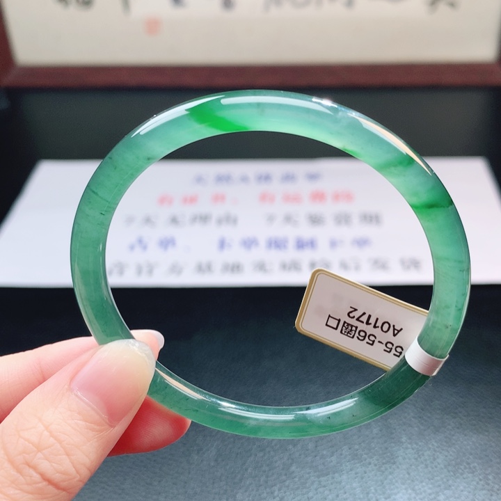翡翠未镶嵌手镯翡翠手镯94