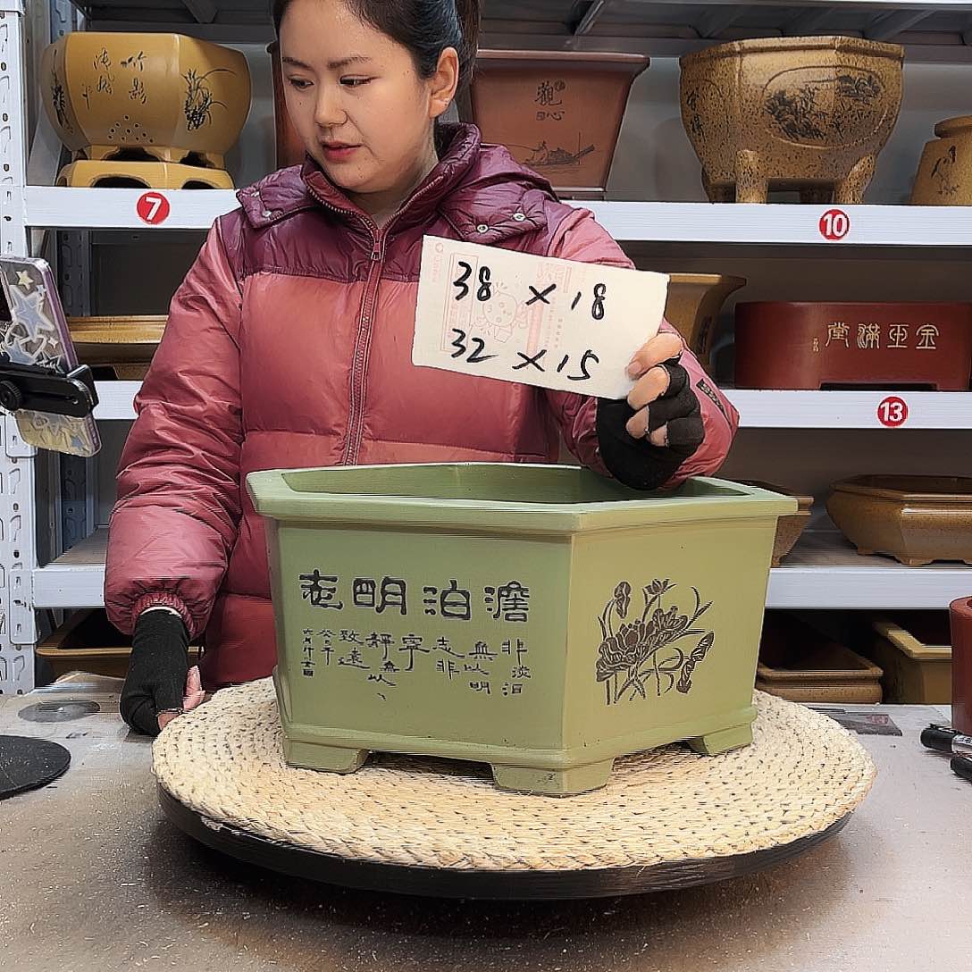 紫砂花盆紫砂花盆