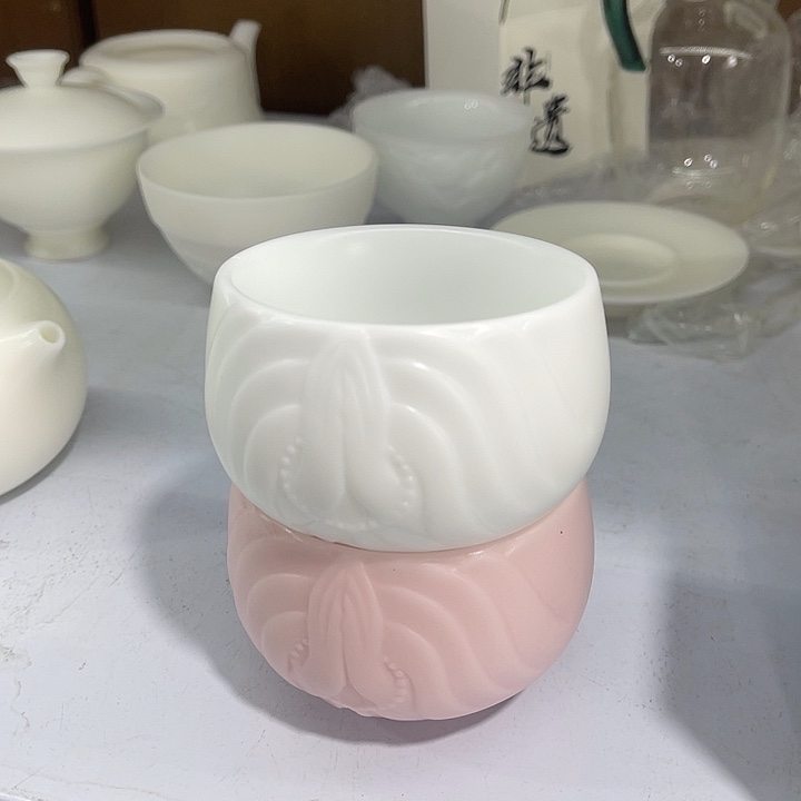 福利待遇多多哦哦哦