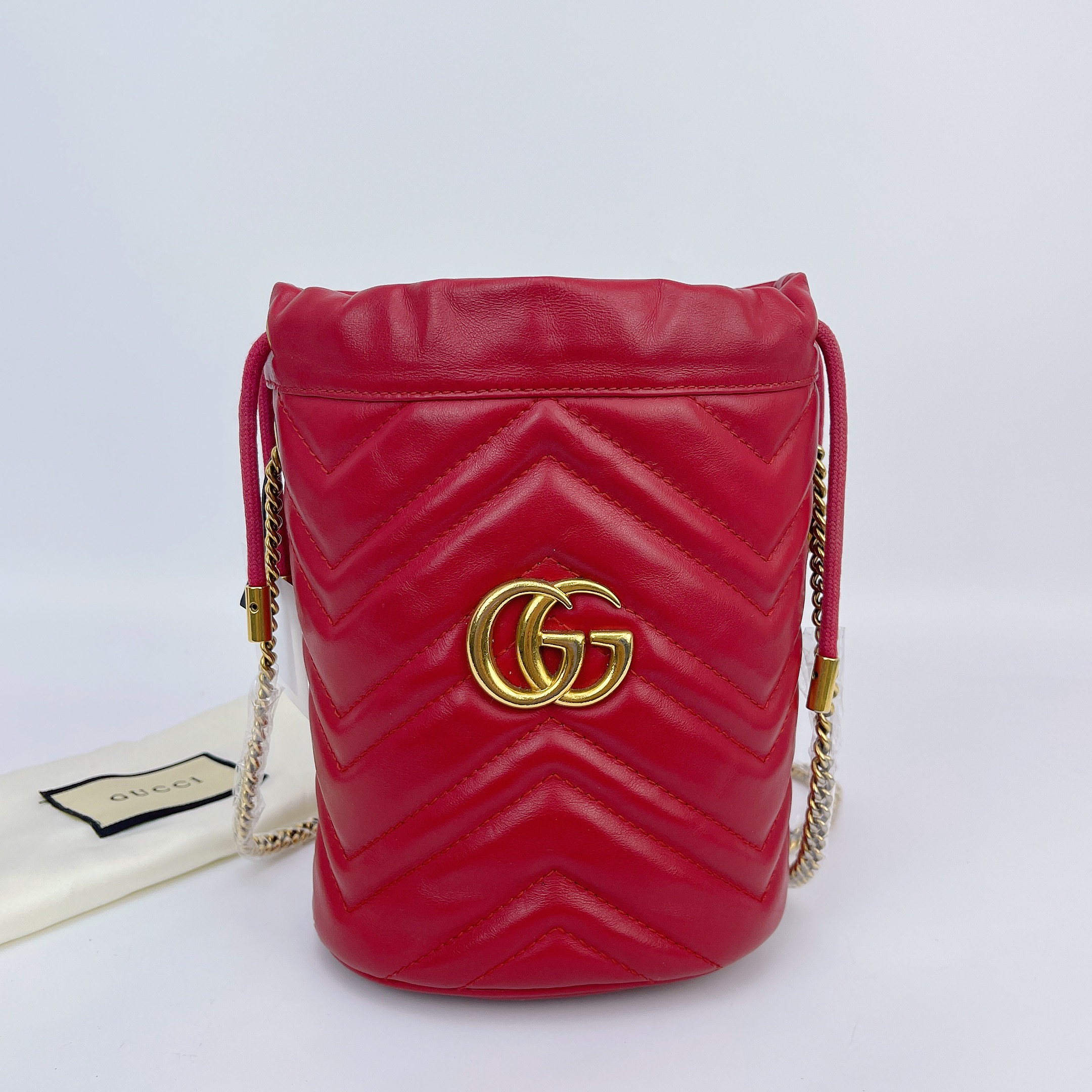 95新 GUCCI/古驰 古驰红色斜挎13 k781