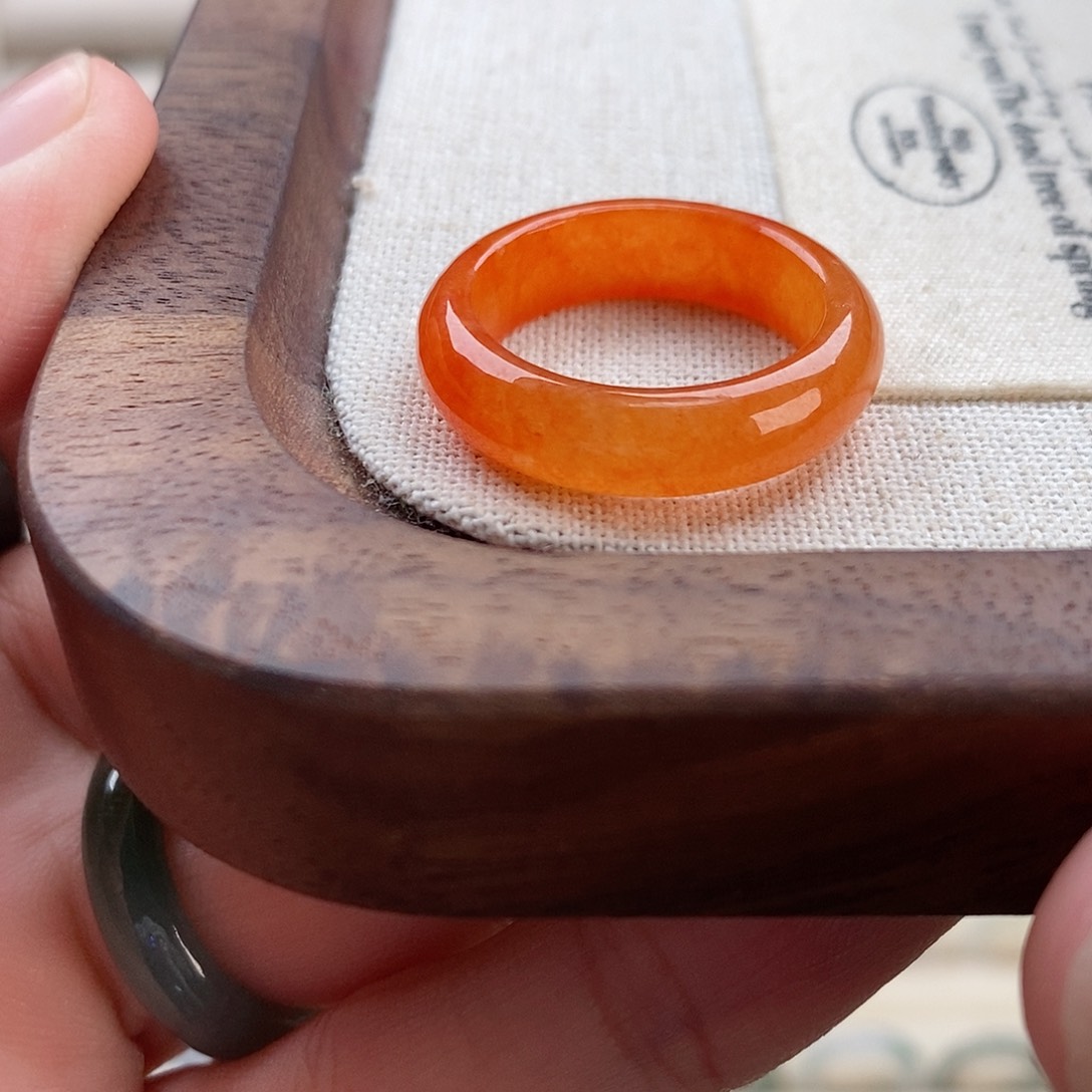 思***翡翠戒指未镶嵌20港码17圈