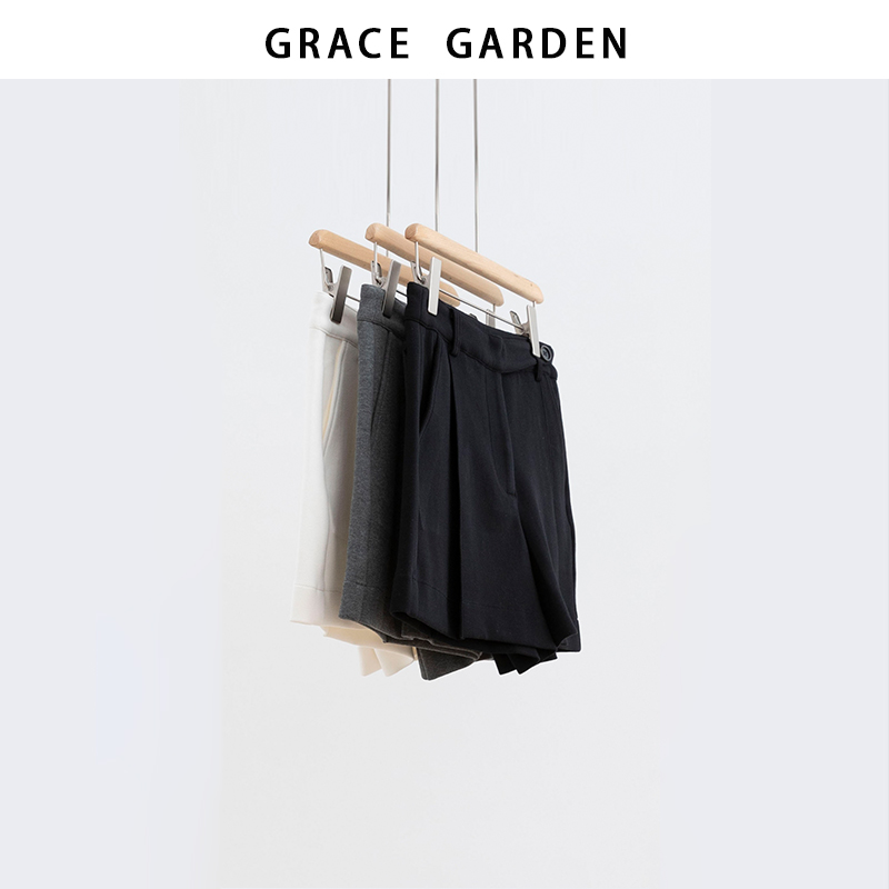 GRACE GARDEN【高尔夫系列！】时髦休闲显瘦捏褶短裤XXK5G2308