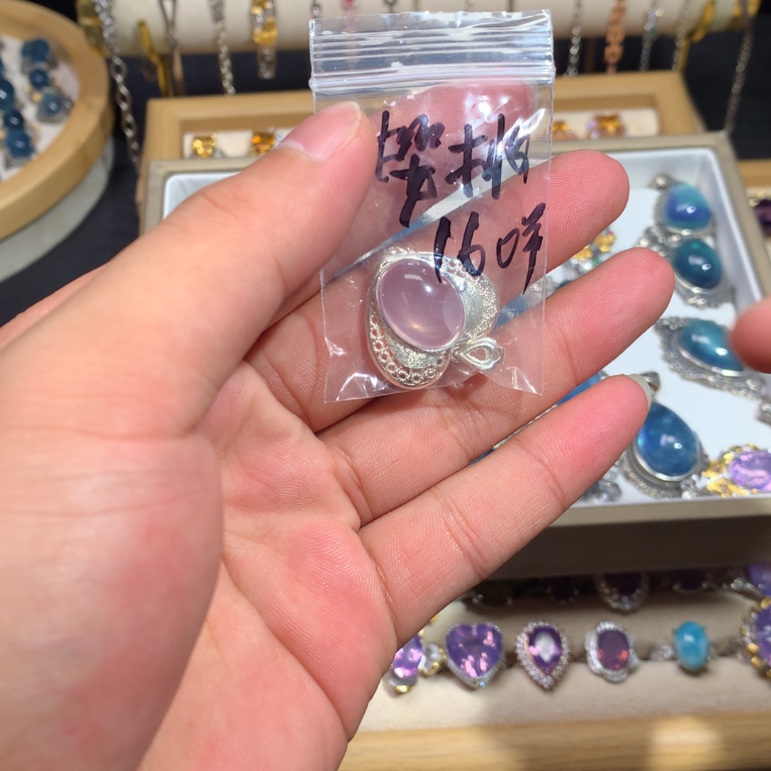 【闪购商品】水晶戒指银S925镶嵌樱****子戒指